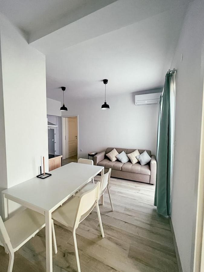 Apartments Happy ซูโกชัน ภายนอก รูปภาพ